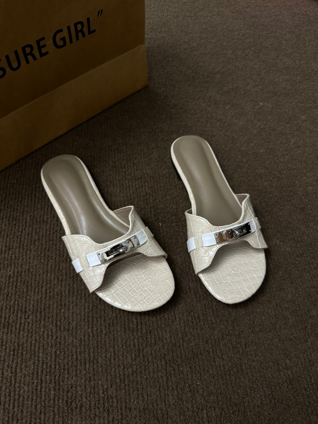 Elegant Summer Flat Slip-On Sandals